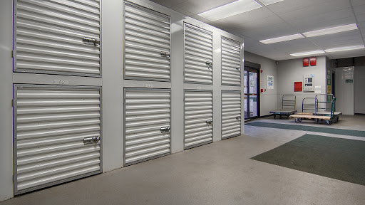 Self-Storage Facility «Metro Self Storage», reviews and photos, 520 W Colfax St, Palatine, IL 60067, USA