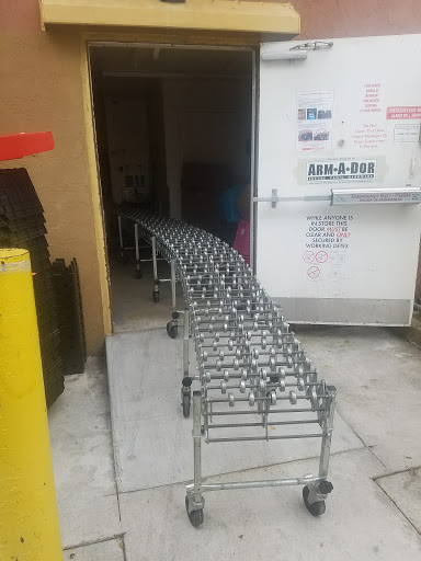 Dollar Store «FAMILY DOLLAR», reviews and photos, 1801 N Federal Hwy, Hollywood, FL 33020, USA