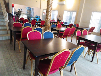 Restaurant MIRAZUR - GJ45+FJG, Porto-Novo, Benin