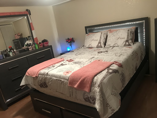 Furniture Store «Wichita Furniture», reviews and photos, 4502 E 13th St N, Wichita, KS 67208, USA