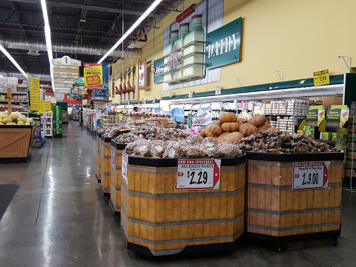 Grocery Store «Superior Grocers», reviews and photos, 151 W Base Line Rd, Rialto, CA 92376, USA