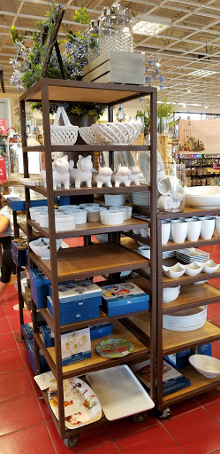 Home Goods Store «Pier 1 Imports», reviews and photos, 1860 N Federal Hwy, Fort Lauderdale, FL 33305, USA