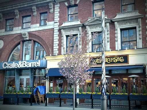 Crate and Barrel, 777 Boylston St, Boston, MA 02116, USA, 