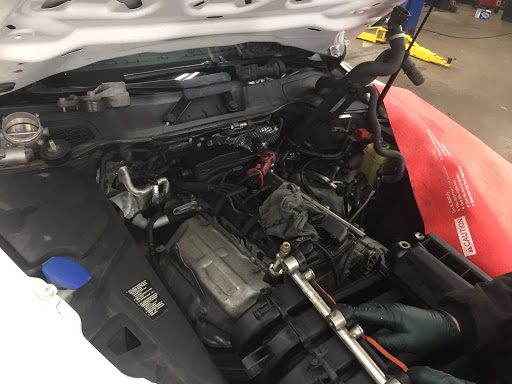 Auto Repair Shop «Hi-Tech Automotive of Wheeling / Car & Truck Repair», reviews and photos, 890 S Milwaukee Ave, Wheeling, IL 60090, USA