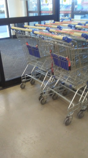 Hardware Store «Harbor Freight Tools», reviews and photos, 1559 Irving Park Rd, Hanover Park, IL 60133, USA