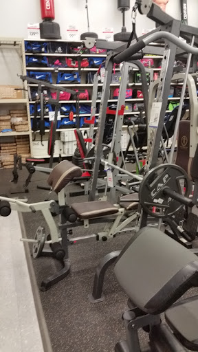 Sporting Goods Store «Academy Sports + Outdoors», reviews and photos, 16610 Southwest Fwy, Sugar Land, TX 77479, USA