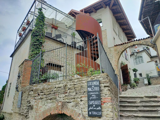 Caffè locanda Casa del Maestro in Dogliani, Provincia di Cuneo