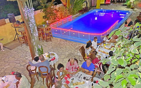 Hôtel Restaurant Gourmand Coco Lodge Majunga image