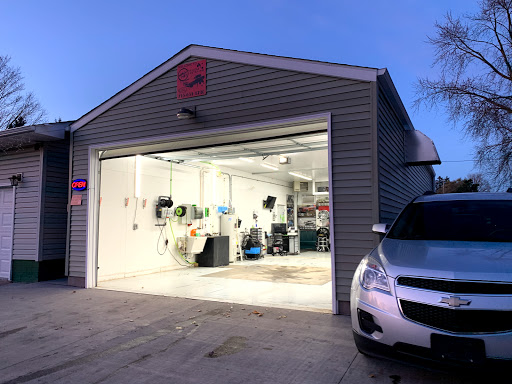 Wash Me! Undercoating and  Vehicle Detailing and  Rust Proofing and Trailer Sales & Accessories en Rice Lake