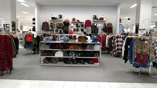 Clothing Store «Forever 21», reviews and photos, 200 Inland Center Dr, San Bernardino, CA 92408, USA