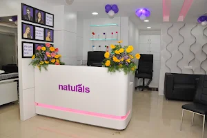 Naturals Unisex Beauty And Spa image