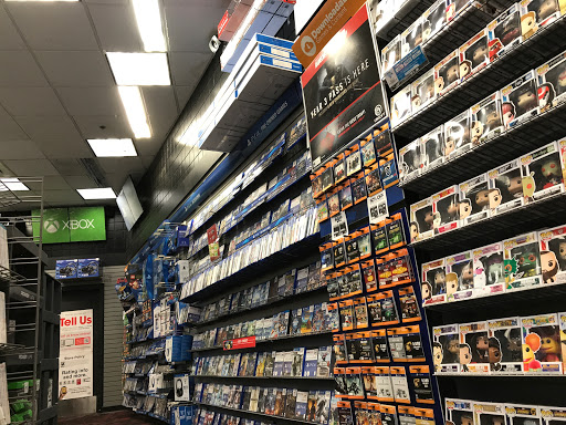 Video Game Store «GameStop», reviews and photos, 2800 N Main St, Santa Ana, CA 92705, USA
