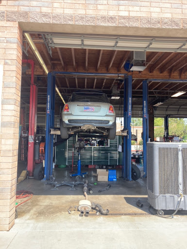 Tire Shop «C & R Tire - Cave Creek», reviews and photos, 17434 N Cave Creek Rd, Phoenix, AZ 85032, USA