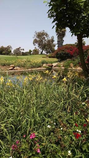 Golf Course «Lakes at El Segundo», reviews and photos, 400 S Sepulveda Blvd, El Segundo, CA 90245, USA