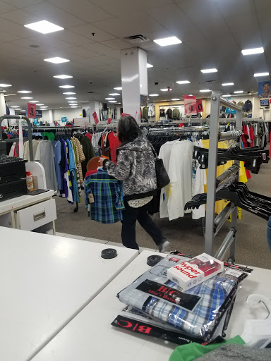 Discount Store «Fallas Discount Stores», reviews and photos, 375 N Capitol Ave, San Jose, CA 95133, USA