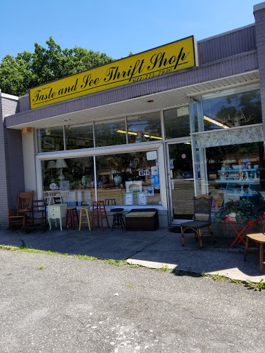 Thrift Store «Taste and See Thrift/Antiques», reviews and photos, 720 NY-25A, Rocky Point, NY 11778, USA