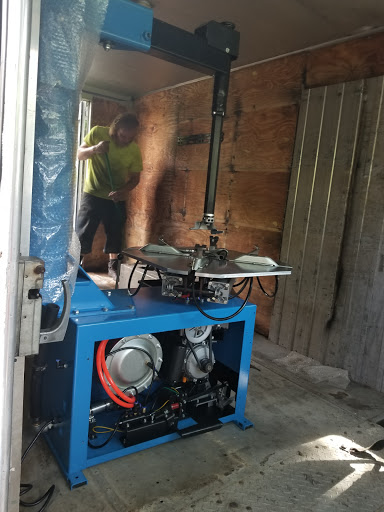 Auto Parts Store «Advance Auto Parts», reviews and photos, 7340 N Michigan Rd, Indianapolis, IN 46268, USA