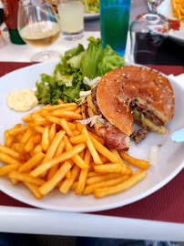 Hamburger du Restaurant Le Refuge à Lucéram - n°5