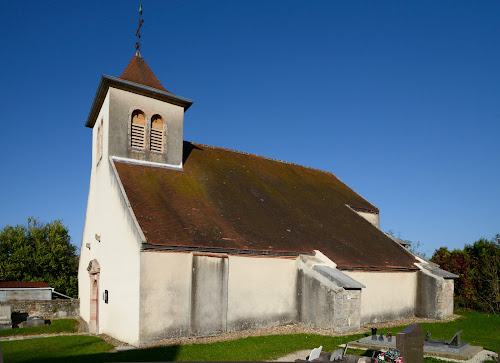 Église Saint-Hilaire de Saint-Vivant à Biarne