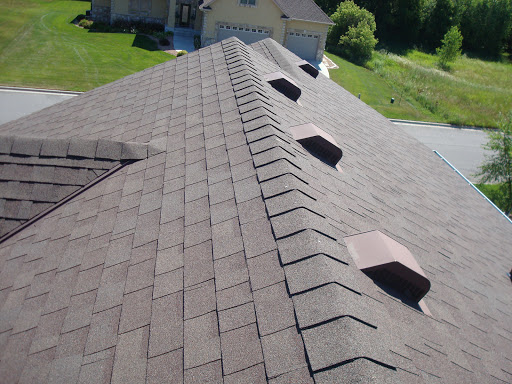 Roofing Contractor «Barnhouse Exteriors, LLC», reviews and photos, 7308 Aspen Ln N #154, Brooklyn Park, MN 55428, USA