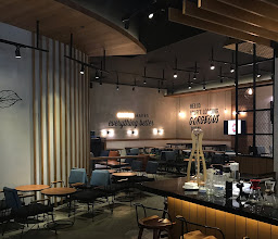 The Coffee Bean & Tea Leaf Tunjungan Plaza photo