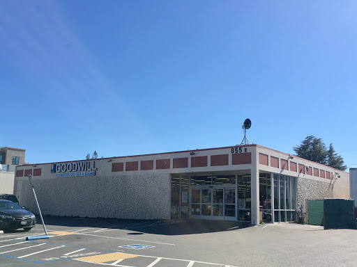 Thrift Store «Goodwill of Silicon Valley», reviews and photos, 855 E El Camino Real, Mountain View, CA 94040, USA