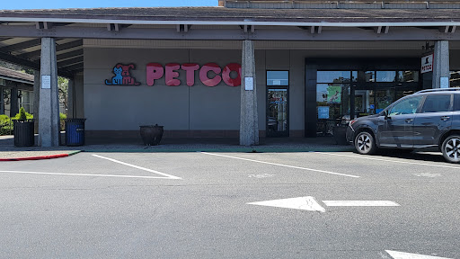 Pet Supply Store «Petco Animal Supplies», reviews and photos, 960 Del Monte Center, Monterey, CA 93940, USA