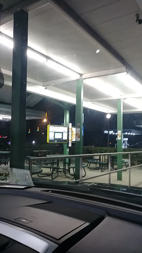 Fast Food Restaurant «Sonic Drive-In», reviews and photos, 7701 Parkway Dr, Leeds, AL 35094, USA