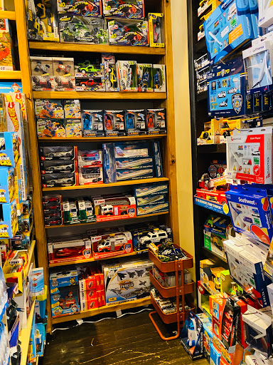Toy Store «Engine Ear Toys», reviews and photos, 879 Newport Center Dr, Newport Beach, CA 92660, USA