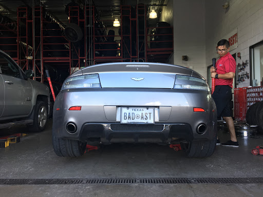 Tire Shop «Discount Tire Store - Bee Cave, TX», reviews and photos, 3922 Ranch Rd 620 S, Bee Cave, TX 78738, USA