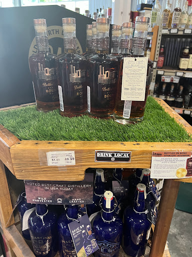 Liquor Store «Mac’s Beer And Wine», reviews and photos, 21 Peachtree Pl NW, Atlanta, GA 30309, USA