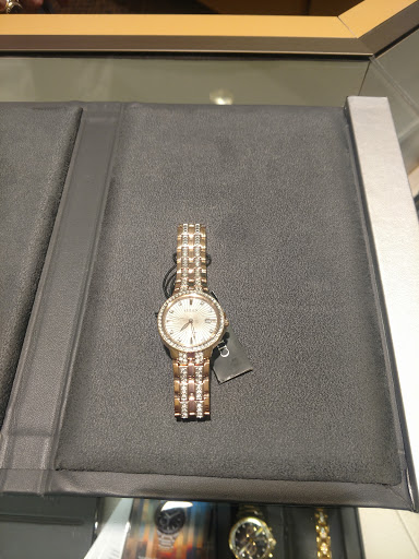 Shopping Mall «Blue Ridge Mall», reviews and photos, 1800 Four Seasons Blvd # 5, Hendersonville, NC 28792, USA