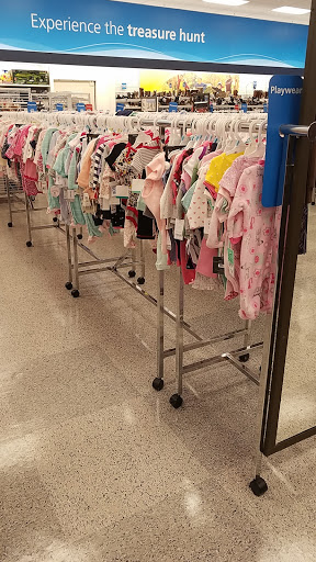 Clothing Store «Ross Dress for Less», reviews and photos, 902 Sepulveda Blvd, Harbor City, CA 90710, USA