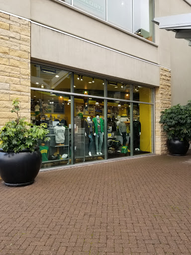 Sporting Goods Store «The Duck Store», reviews and photos, 12130 SE 82nd Ave, Happy Valley, OR 97086, USA