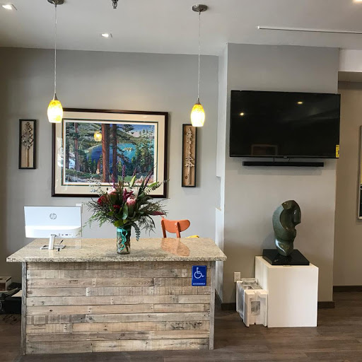 Emanate Gallery Art & Framing image