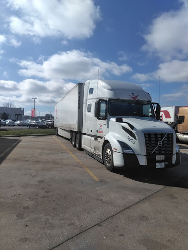 Gas Station «QuikTrip», reviews and photos, 850 McNutt St, Herculaneum, MO 63048, USA