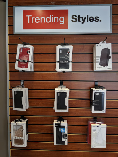 Cell Phone Store «Verizon Authorized Retailer – Cellular Sales», reviews and photos, 535 W Lancaster Ave, Berwyn, PA 19312, USA