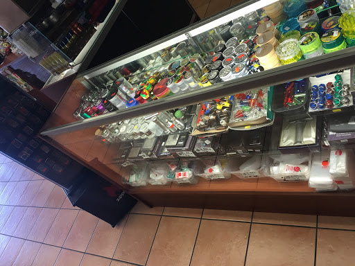 Vaporizer Store «M&M Smoke Shop», reviews and photos, 18519 Yorba Linda Blvd, Yorba Linda, CA 92886, USA