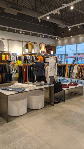 Sportswear Store «lululemon», reviews and photos, 8200 Vineland Ave #1035, Orlando, FL 32821, USA