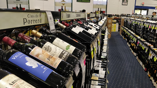Liquor Store «Smyrna World Of Beverages», reviews and photos, 4474 S Cobb Dr SE, Smyrna, GA 30080, USA