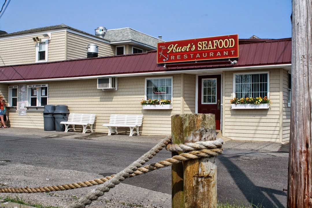 Huots Seafood Restaurant