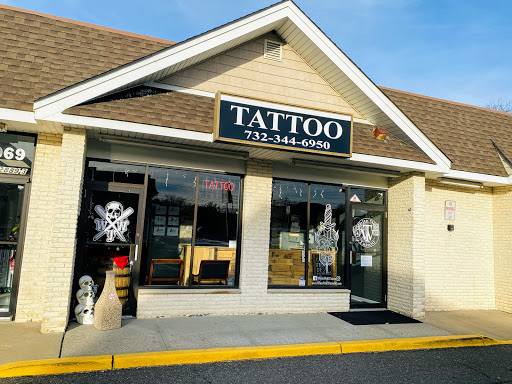 Tattoo Shop «White Wolf Tattoo», reviews and photos, 2889 NJ-35, Hazlet, NJ 07730, USA