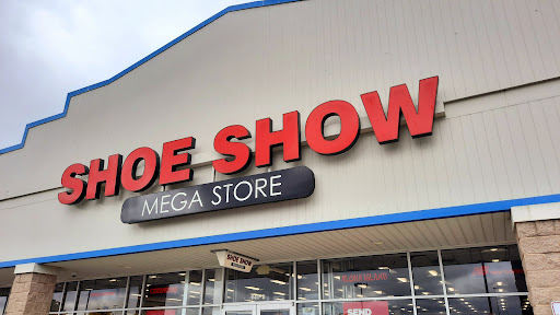 Shoe Store «Shoe Show Mega Store», reviews and photos, 941 N Dupont Blvd #6, Milford, DE 19963, USA