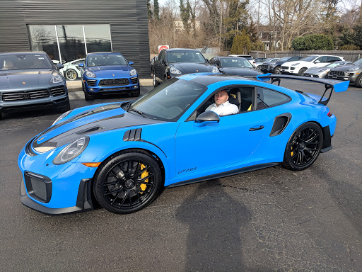 Nissan Dealer «Nissan of Huntington», reviews and photos, 850 E Jericho Turnpike, Huntington Station, NY 11746, USA