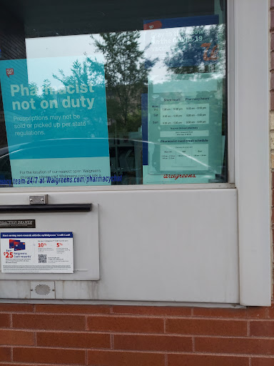 Drug Store «Walgreens», reviews and photos, 1 E Ogden Ave, Westmont, IL 60559, USA