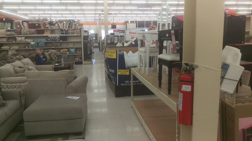 Discount Store «Big Lots», reviews and photos, 1751 Homer M Adams Pkwy, Alton, IL 62002, USA