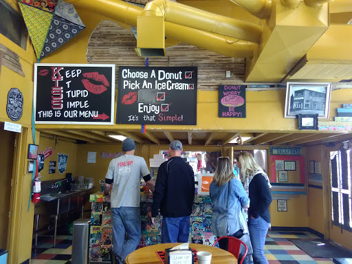 Ice Cream Shop «Simple Ice Cream Sandwiches», reviews and photos, 960 S Virginia St a, Reno, NV 89502, USA