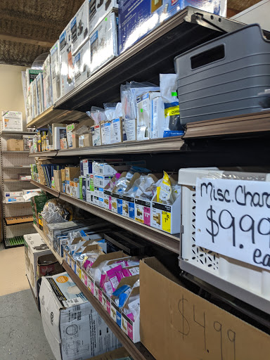 Surplus Store «Discount Alley», reviews and photos, 1382 CA-116 a, Sebastopol, CA 95472, USA