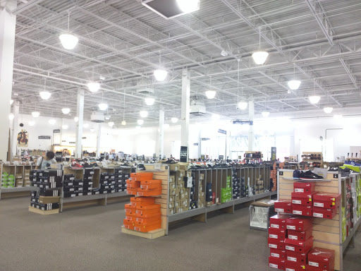 Shoe Store «DSW Designer Shoe Warehouse», reviews and photos, 12922 Middlebrook Road, Germantown, MD 20874, USA
