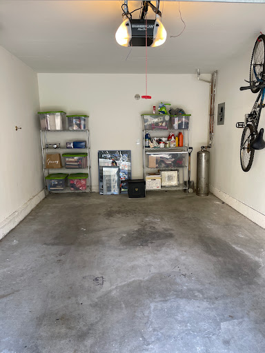 1-800-GOT-JUNK Santa Clarita image
